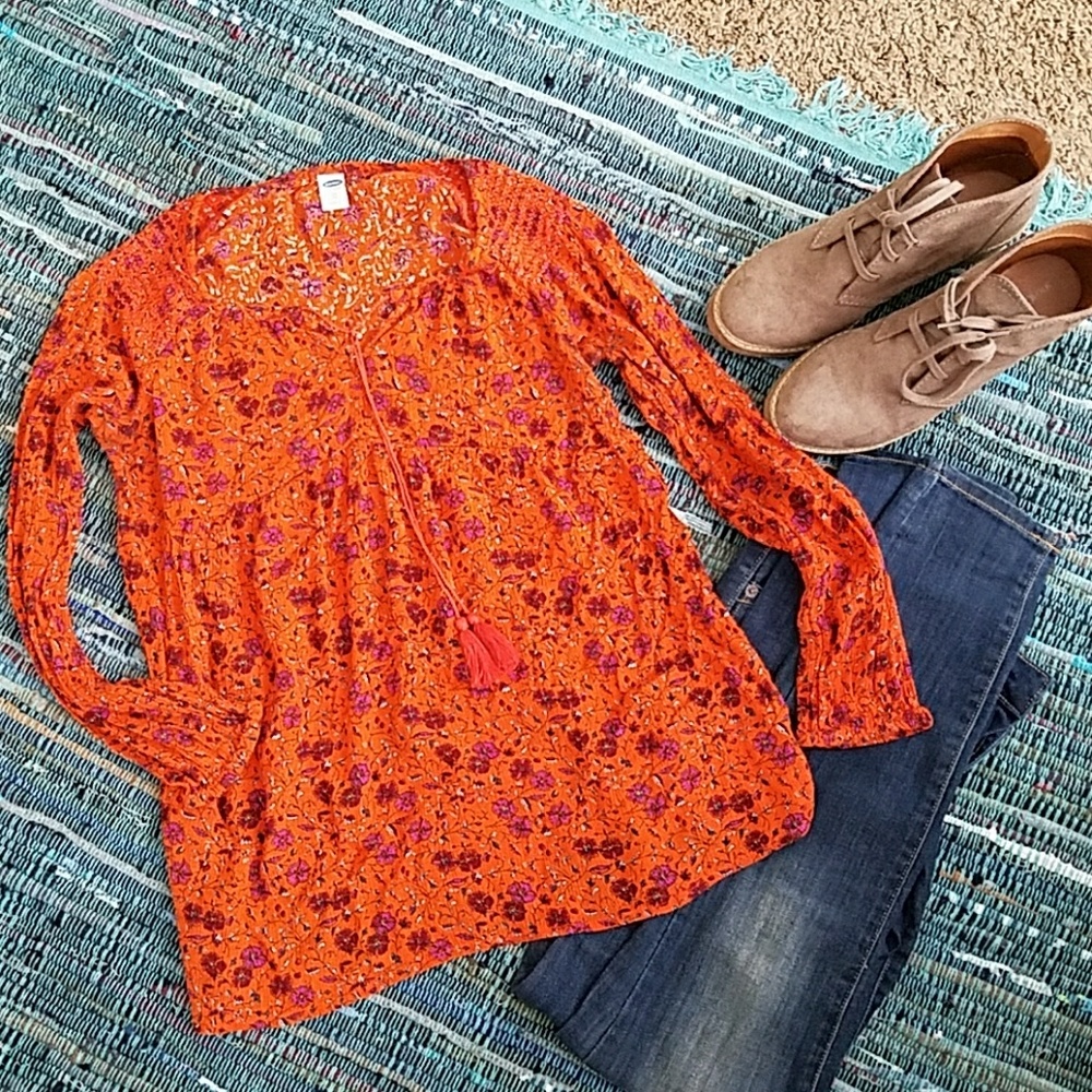 Old Navy floral peasant top